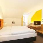 Gut Schwaige Отель