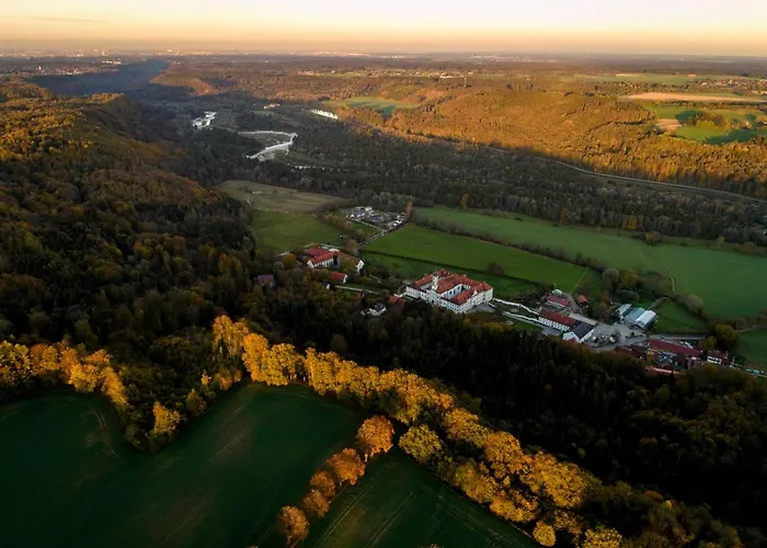 ホテル Gut Schwaige Ebenhausen